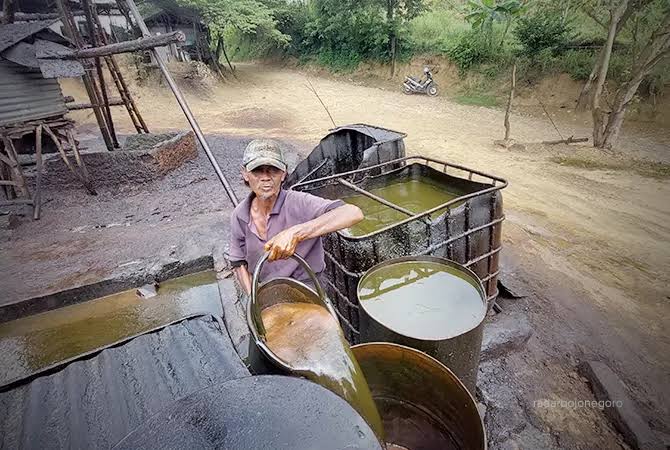 Negara legalkan 45 ribu sumur minyak umum, sumbang 100 ribu barel per hari!